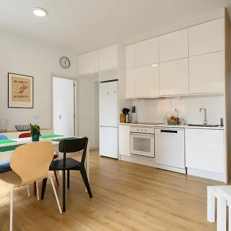 Sg Canteras Nomads Family House